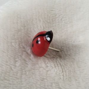 Lady bug push pins 🐞